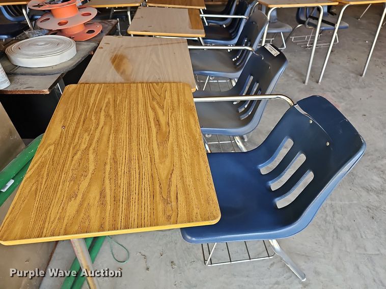 image for item NU9148 Approximately 15 desks