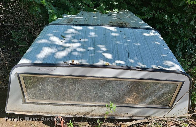 image for item NU9150 Pickup truck topper