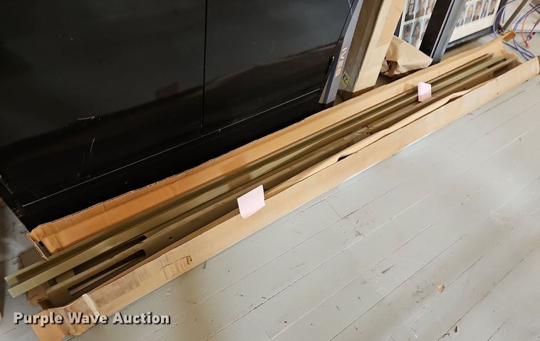 image for item NU9152 Door hardware