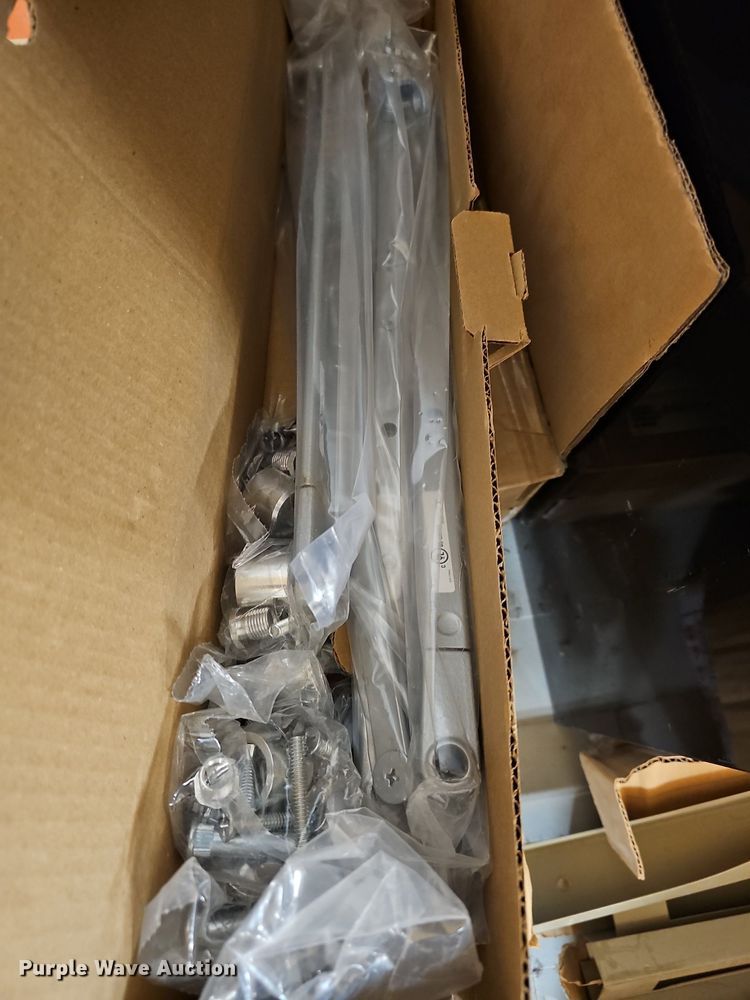 image for item NU9152 Door hardware