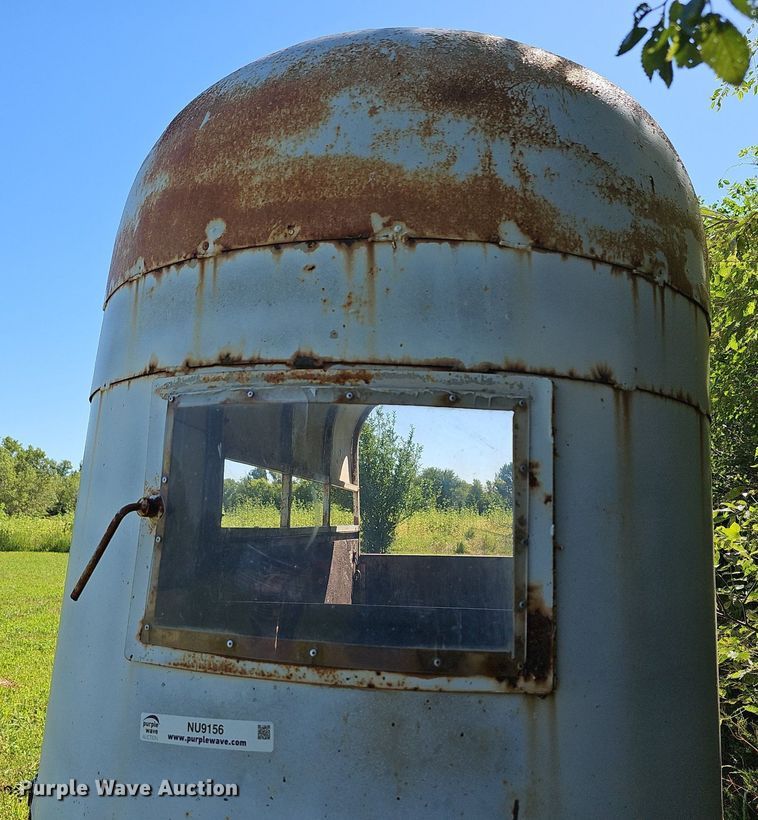 image for item NU9156 Shop built  livestock trailer