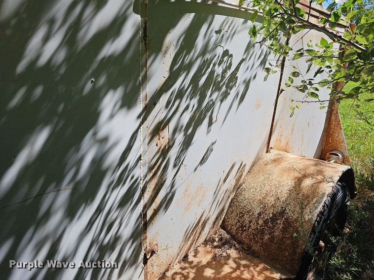 image for item NU9156 Shop built  livestock trailer