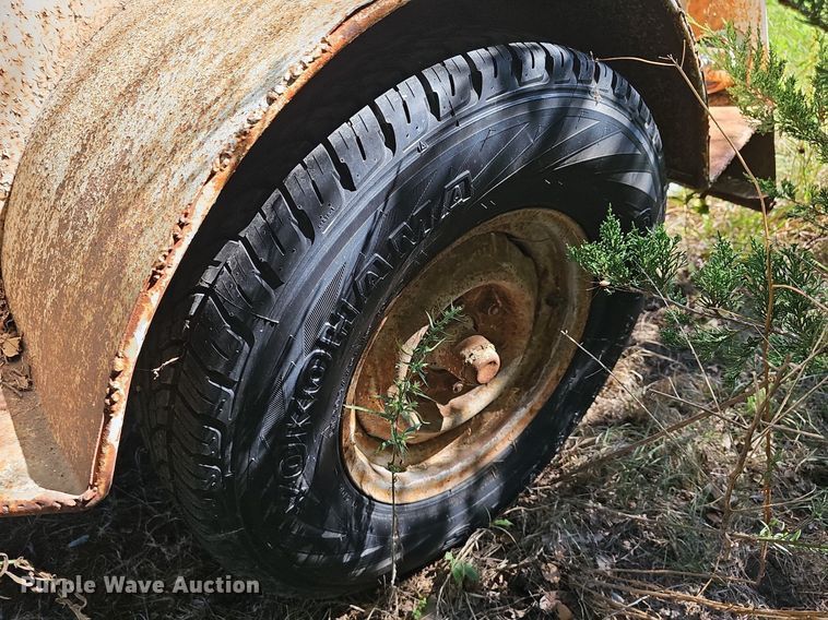 image for item NU9156 Shop built  livestock trailer
