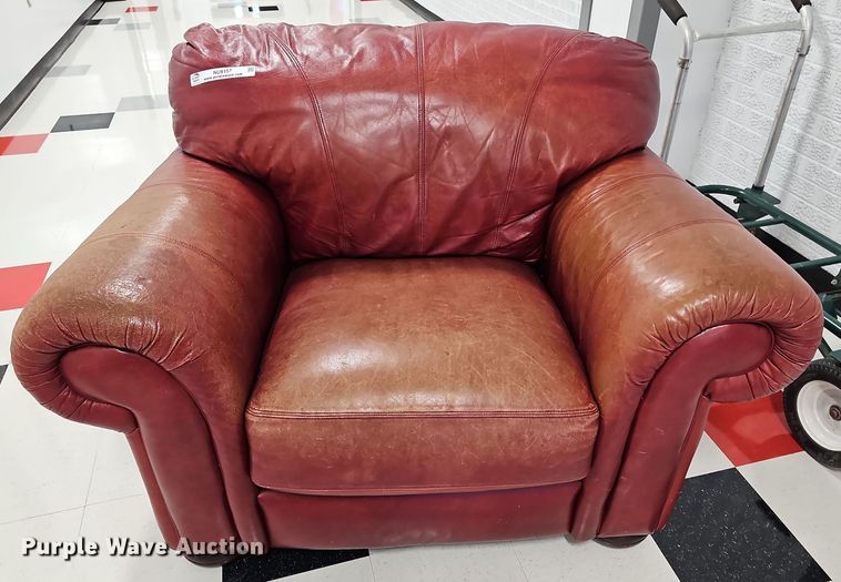 image for item NU9157 Chair