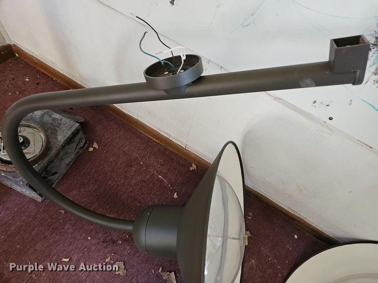 image for item NU9158 (3) LED light fixtures