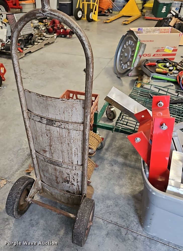 image for item NU9168 Tools