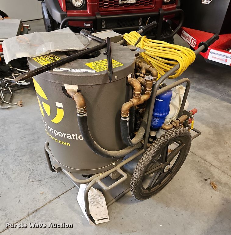 image for item NU9172 TVI Corporation SF12  hot pressure washer