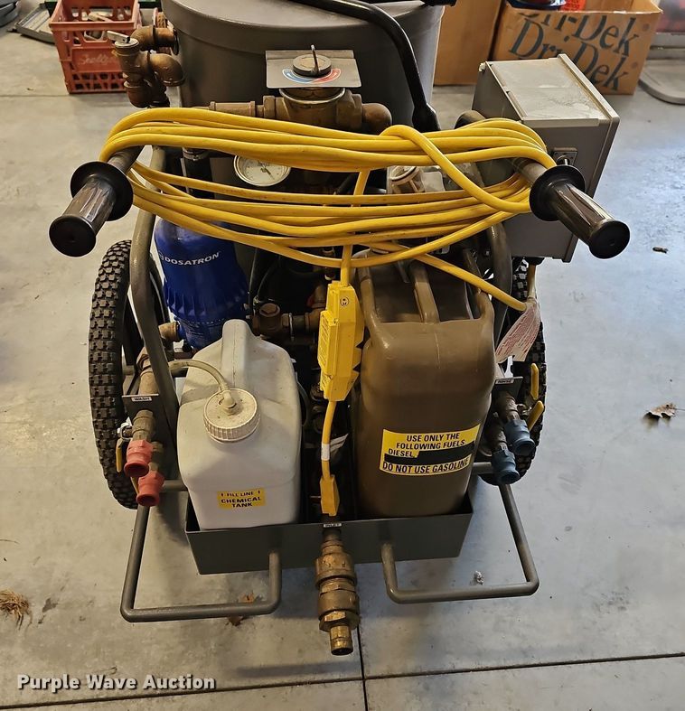 image for item NU9172 TVI Corporation SF12  hot pressure washer