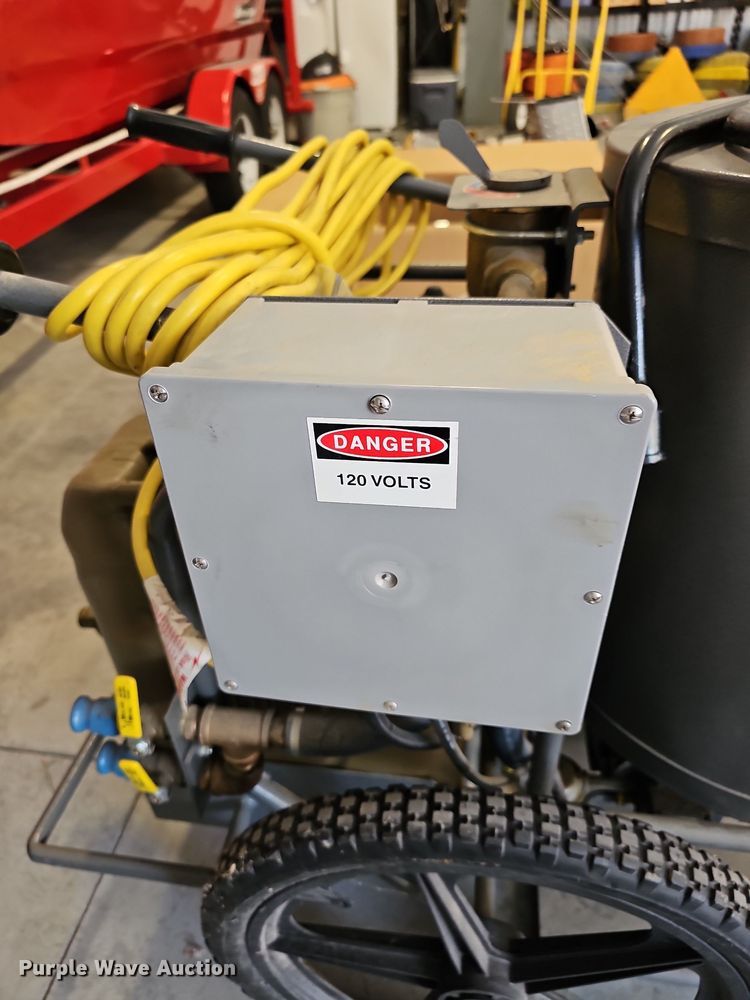 image for item NU9172 TVI Corporation SF12  hot pressure washer