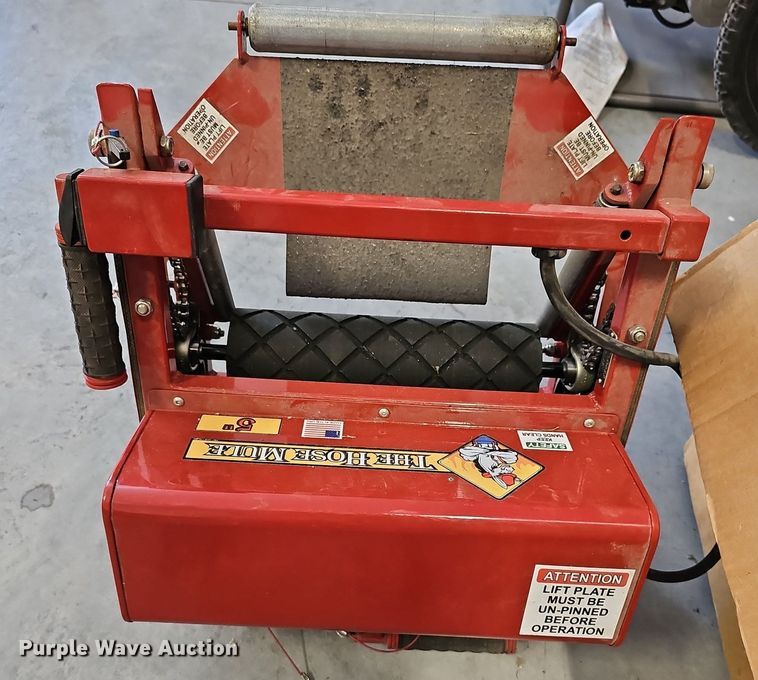 image for item NU9173 (2) hose reels