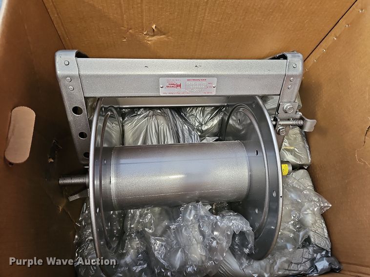 image for item NU9173 (2) hose reels