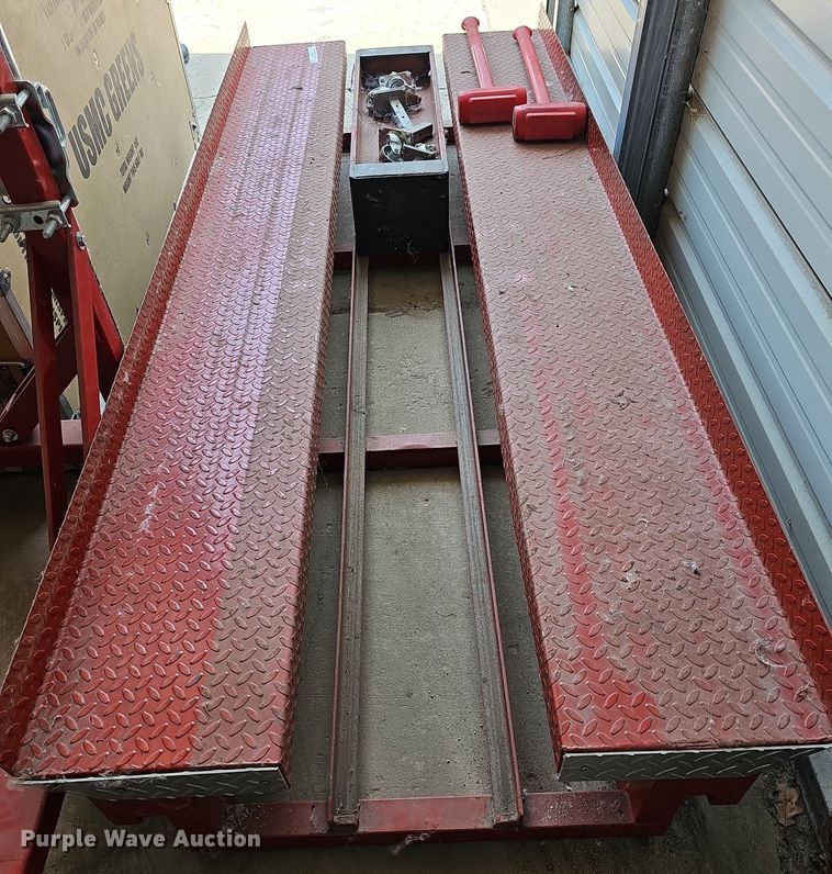 image for item NU9175 Sledge hammer sled