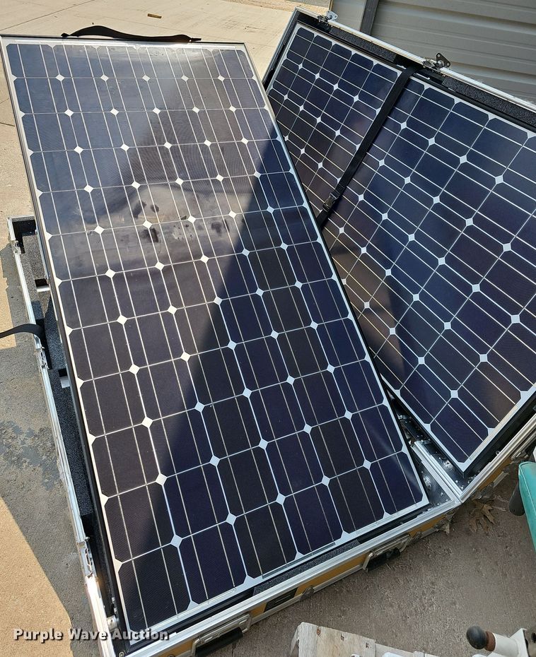 image for item NU9176 (6) 2012 LM 19255B solar panels