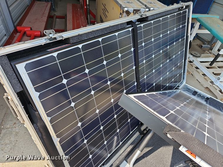 image for item NU9176 (6) 2012 LM 19255B solar panels