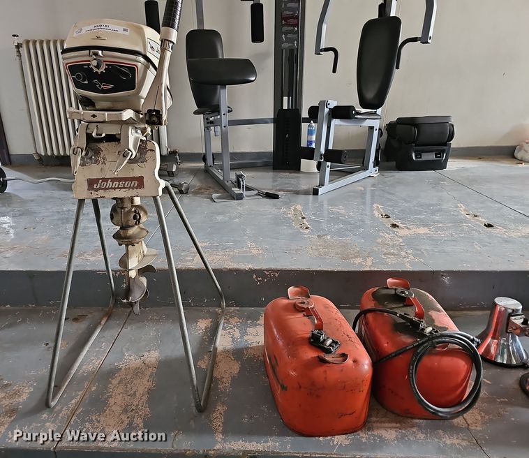 image for item NU9181 Seahorse CD22M  outboard gas engine