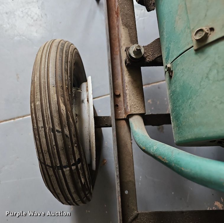 image for item NU9183 Onan 25AJ1PL1K  generator