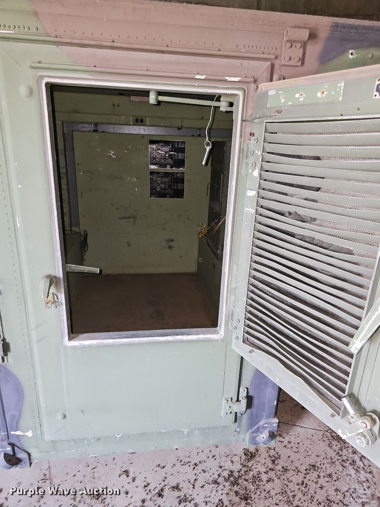 image for item NU9186 Utility box