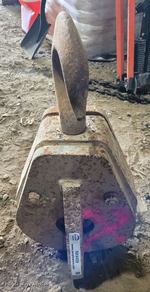 image for item NX9459 GF  crane block