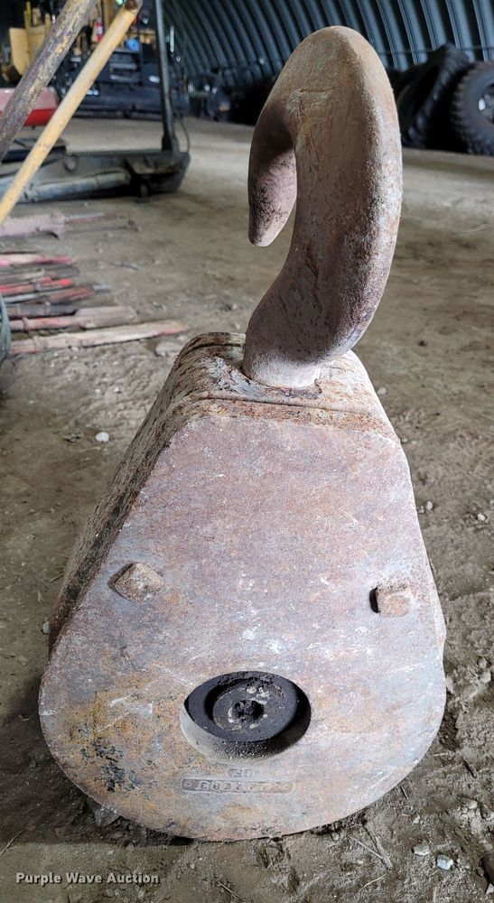 image for item NX9459 GF  crane block