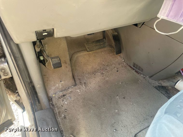 image for item NY9594 2008 Chevrolet Uplander LS  van