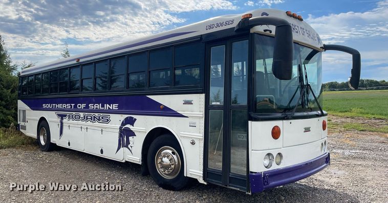 image for item NY9595 2005 Thomas Built Saf-T-Liner MVP  bus