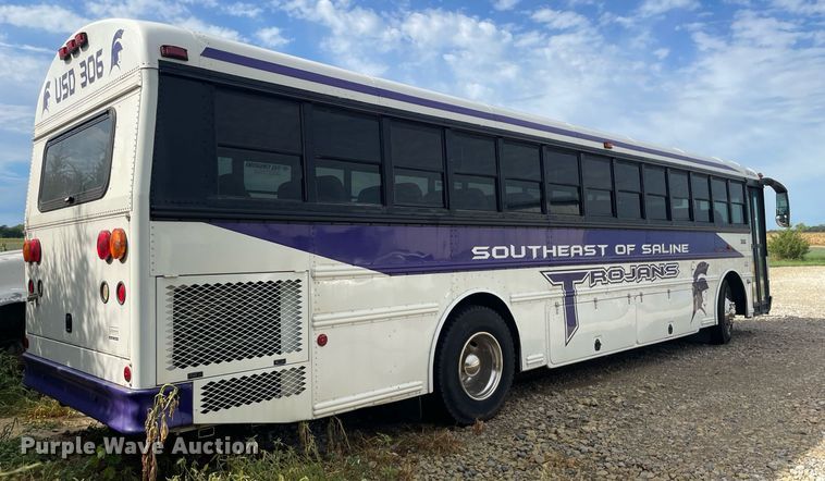 image for item NY9595 2005 Thomas Built Saf-T-Liner MVP  bus