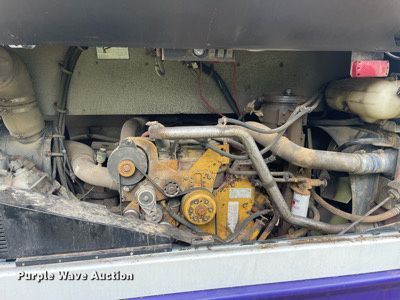 image for item NY9595 2005 Thomas Built Saf-T-Liner MVP  bus