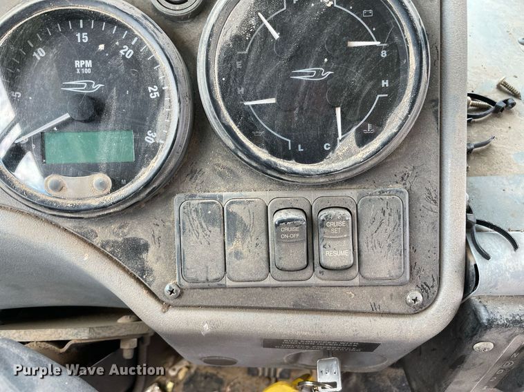 image for item NY9596 2008 Blue Bird All American FE  School bus