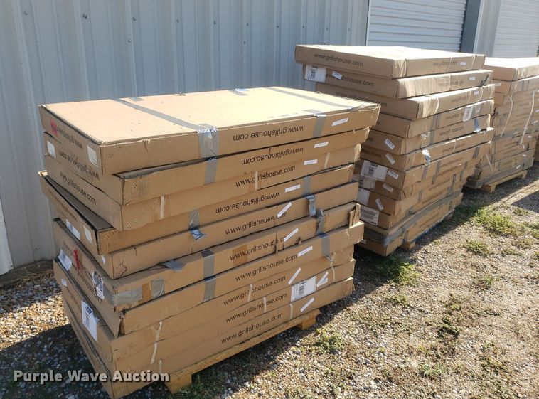 image for item OB9736 (22) stainless steel tables