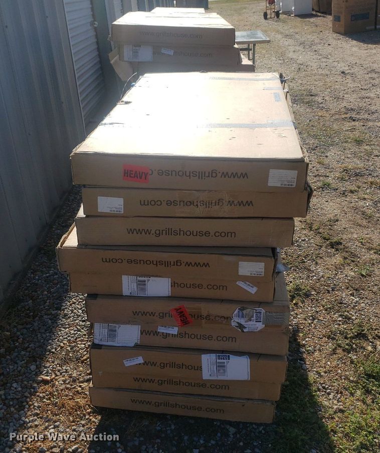 image for item OB9736 (22) stainless steel tables