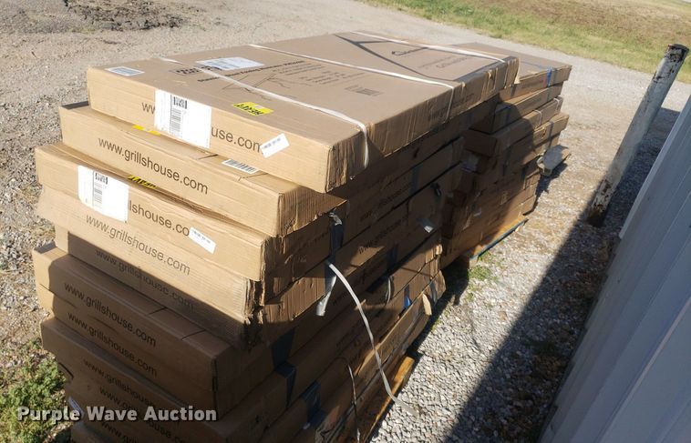 image for item OB9736 (22) stainless steel tables