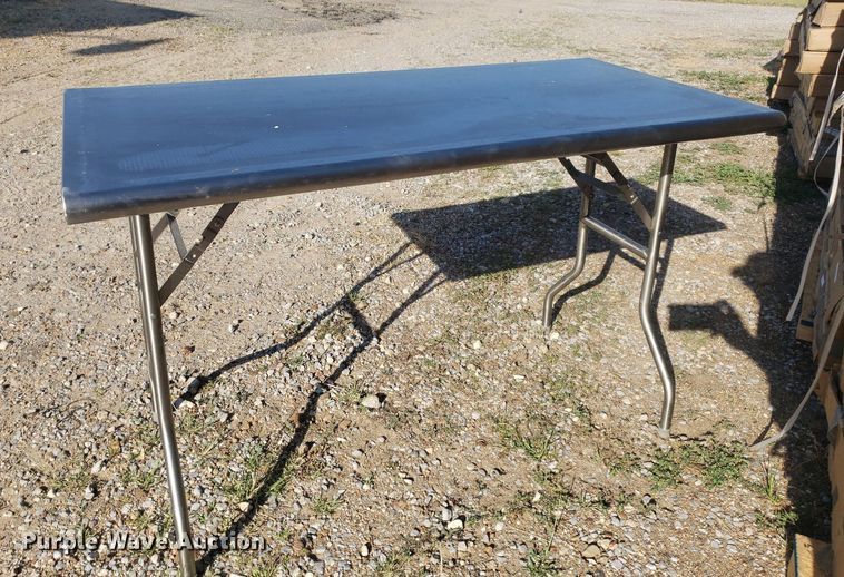 image for item OB9736 (22) stainless steel tables