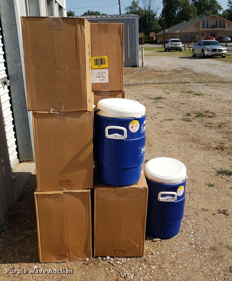 image for item OB9745 (20) Igloo coolers