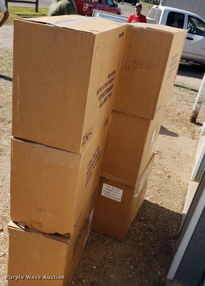 image for item OB9745 (20) Igloo coolers