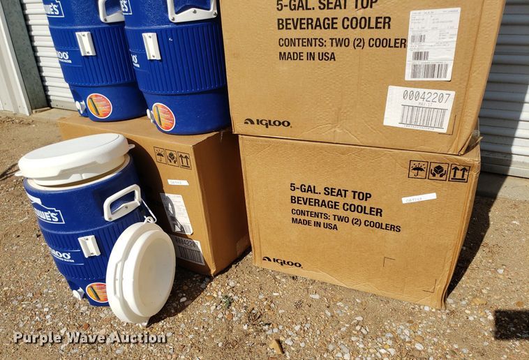 image for item OB9745 (20) Igloo coolers