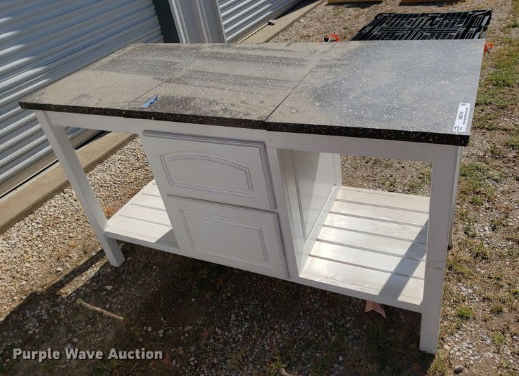 image for item OB9749 Table