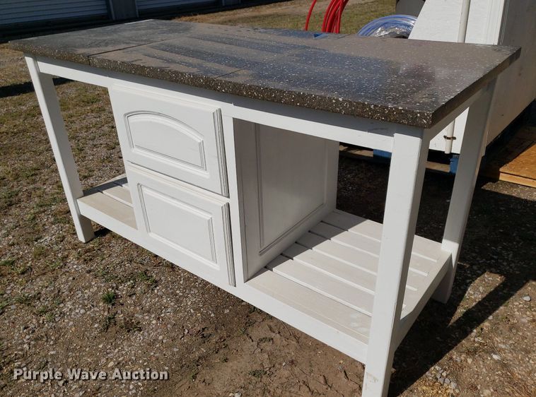 image for item OB9749 Table