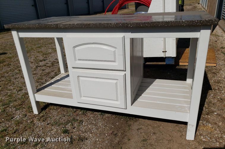 image for item OB9749 Table