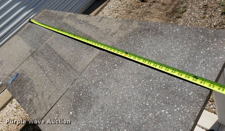 image for item OB9749 Table