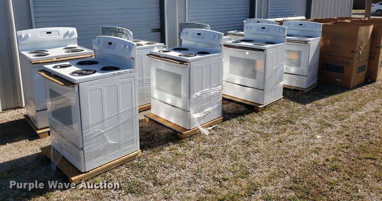 image for item OB9752 (8) GE electric ranges