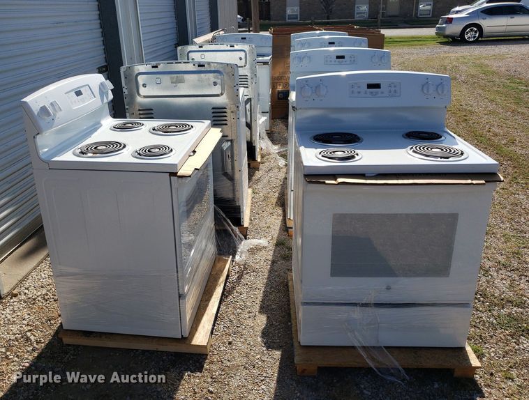 image for item OB9752 (8) GE electric ranges