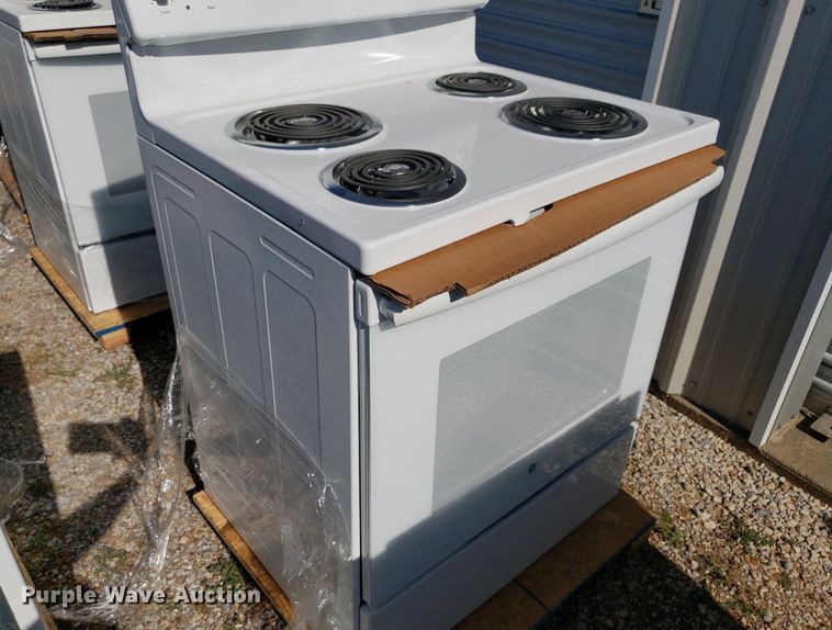 image for item OB9752 (8) GE electric ranges