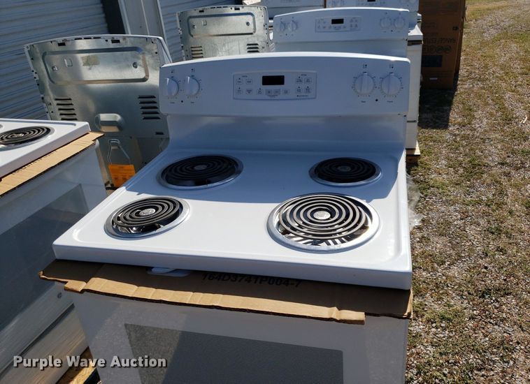 image for item OB9752 (8) GE electric ranges