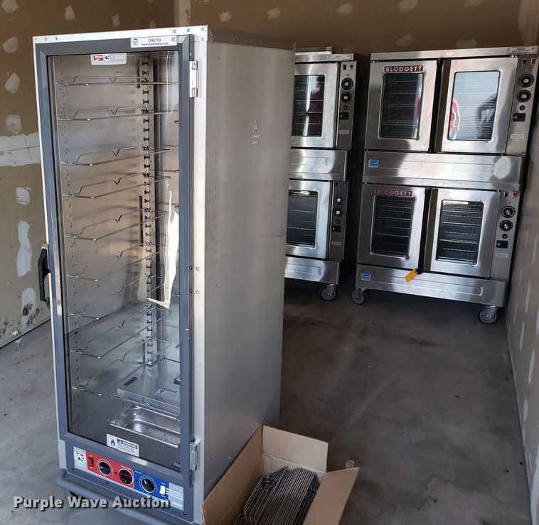 image for item OB9753 Metro C519-CFC-U  heated holding cabinet