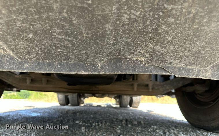 image for item OC9135 2015 Freightliner Cascadia Evolution 125  semi truck