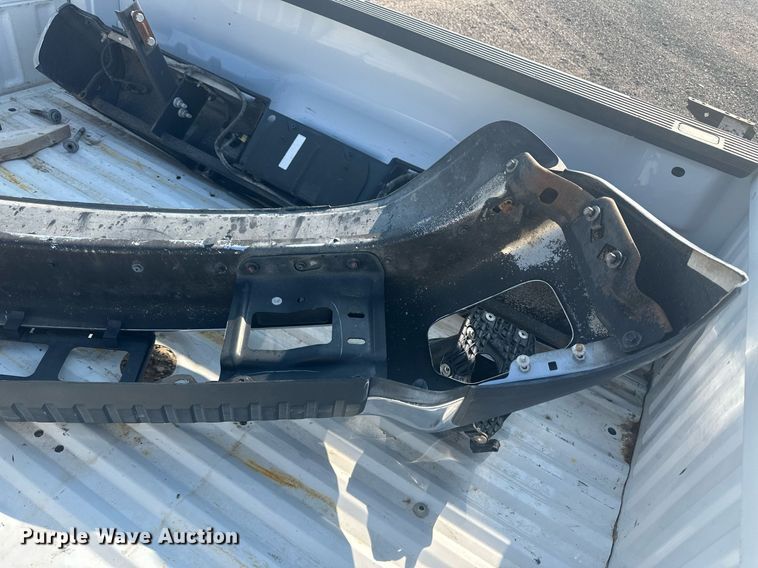 image for item OC9350 2016 Ford F250 pickup truck bed