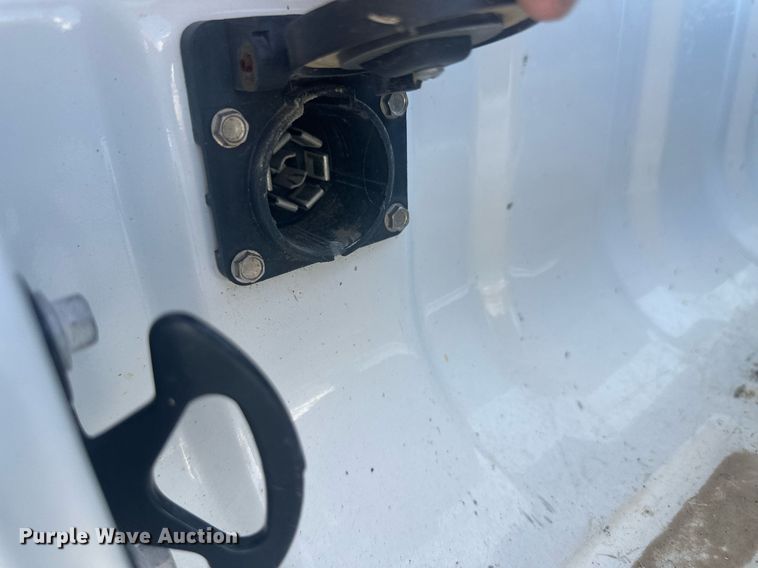 image for item OC9350 2016 Ford F250 pickup truck bed