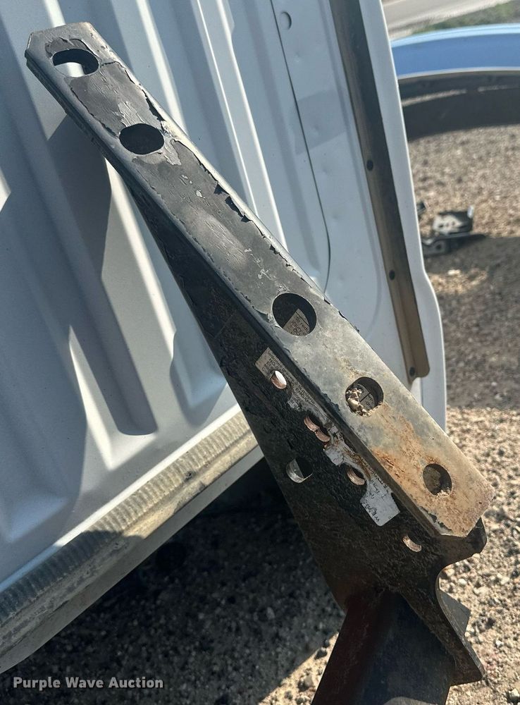 image for item OC9350 2016 Ford F250 pickup truck bed