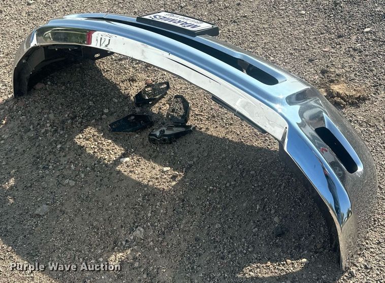image for item OC9351 2018 Dodge Ram 3500 front bumper