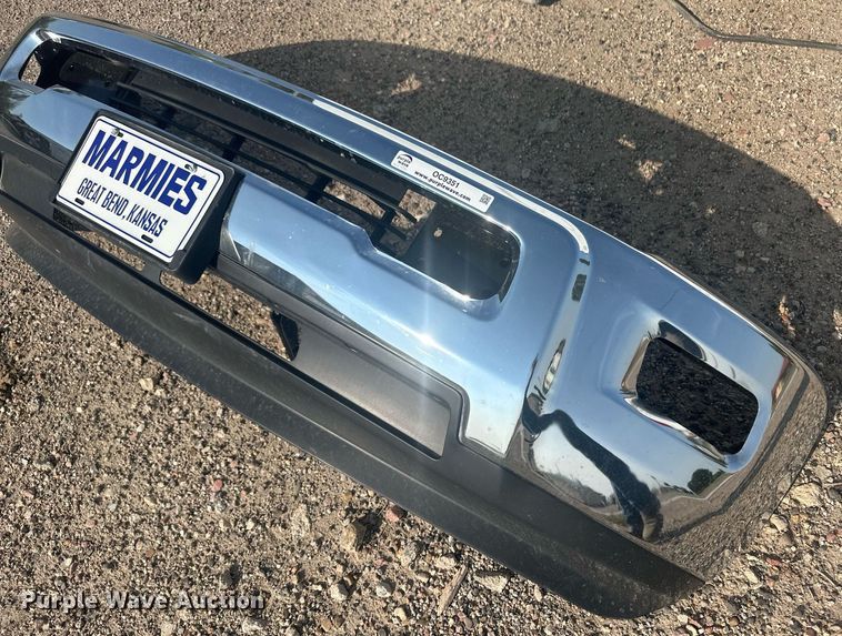 image for item OC9351 2018 Dodge Ram 3500 front bumper